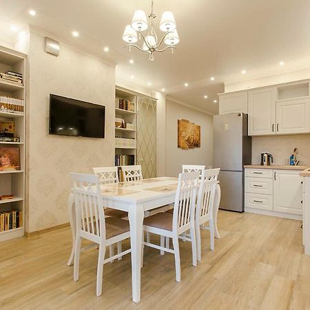 2-Roomed Apartment With Living Room Odessa Luaran gambar