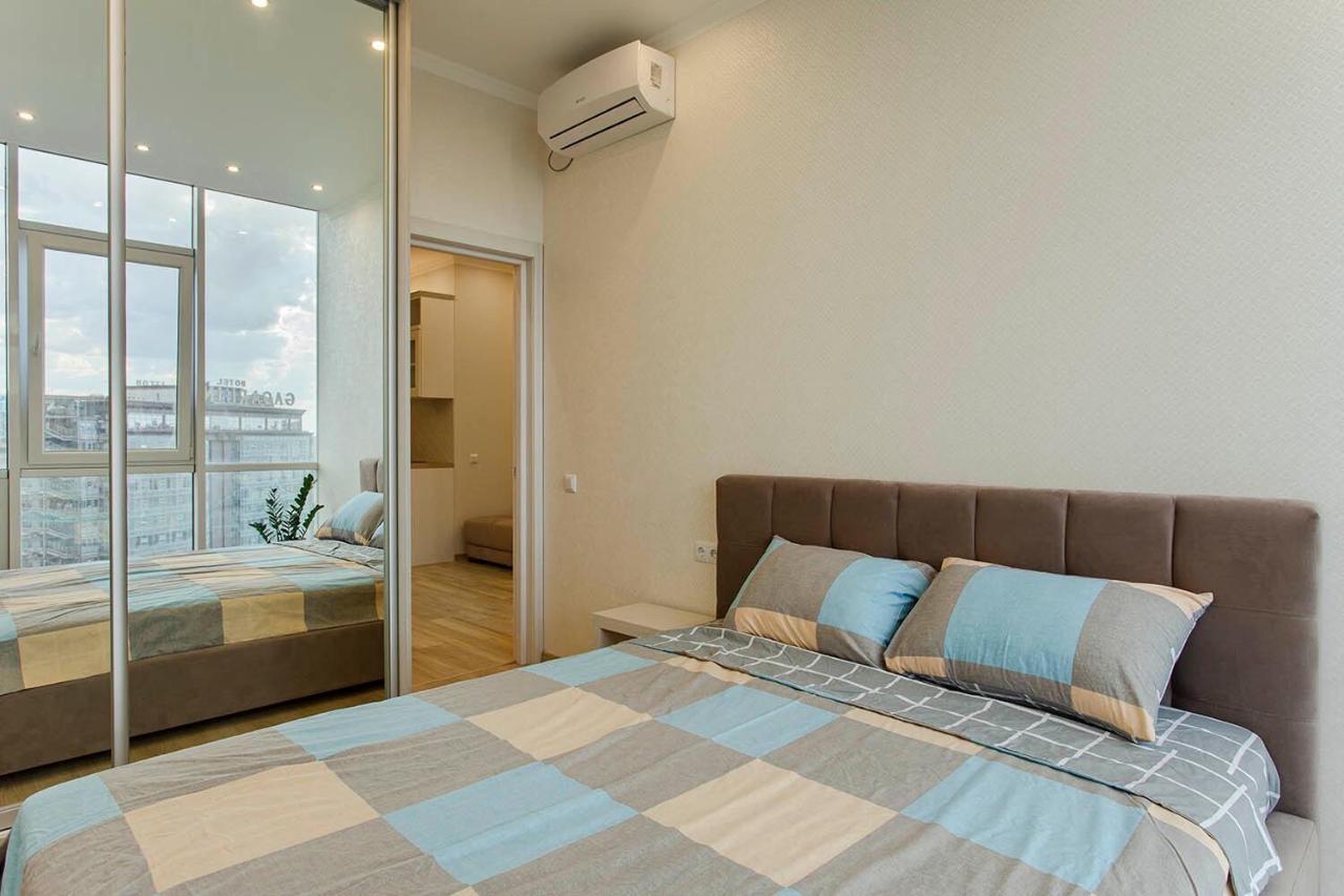 2-Roomed Apartment With Living Room Odessa Luaran gambar