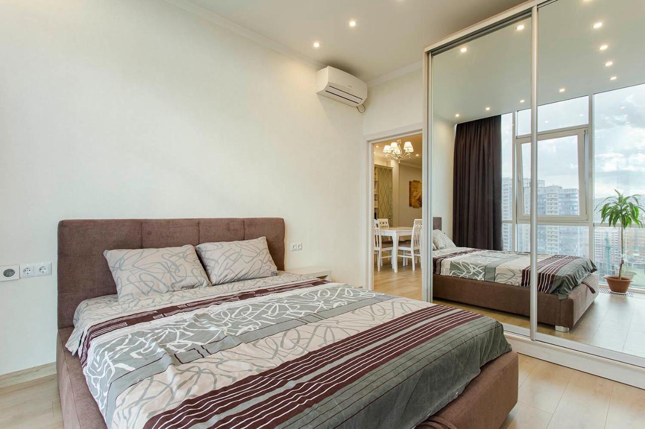 2-Roomed Apartment With Living Room Odessa Luaran gambar