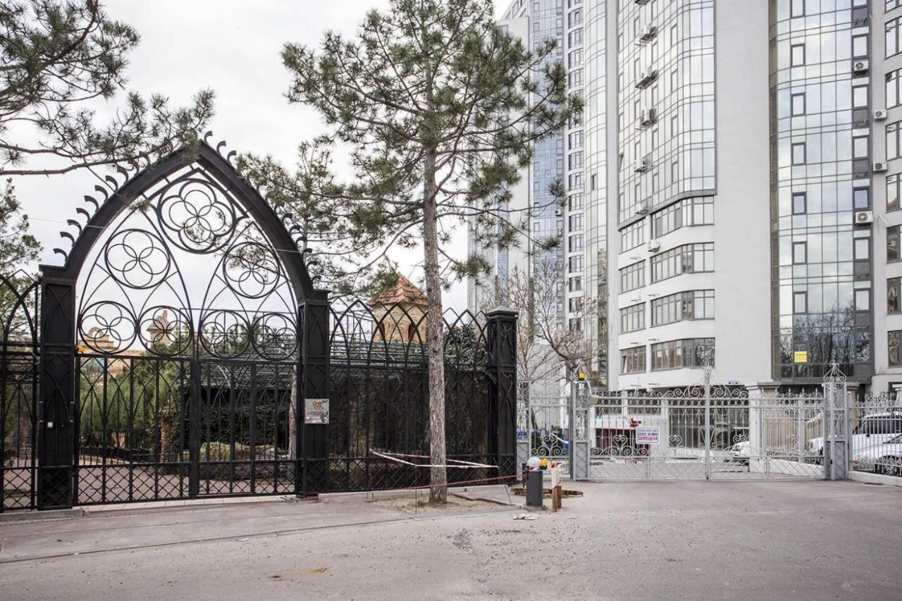 2-Roomed Apartment With Living Room Odessa Luaran gambar