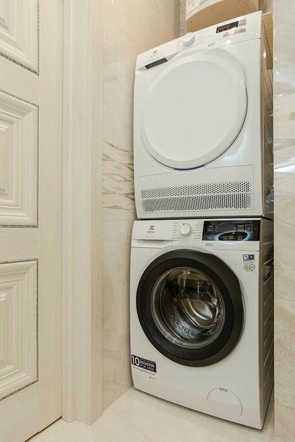 2-Roomed Apartment With Living Room Odessa Luaran gambar